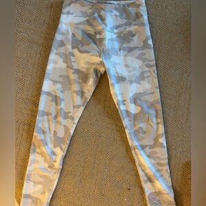 Camo workout leggings